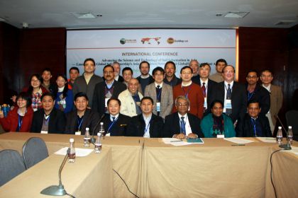 Nanjing Comunique 쐬̎Q҂iWʐ^j