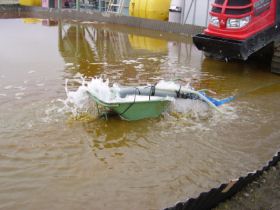 �����S���܂Ƃ����y����̍H���i�S�j����ɐ��𐅓c�ɓ���Ċh�a���A�J�h�~�E�����������i�ʐ^�j